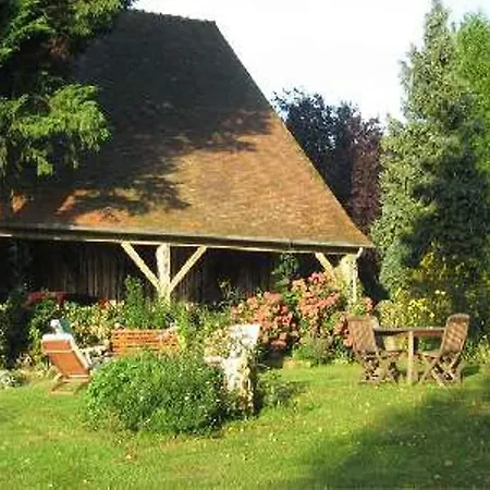 Alojamento de Acomodação e Pequeno-almoço Chambres D'hotes Le Bois Gerboux *
