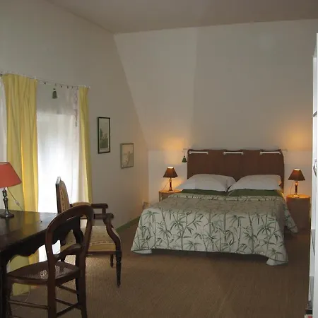 Alojamento de Acomodação e Pequeno-almoço Chambres D'hotes Le Bois Gerboux *