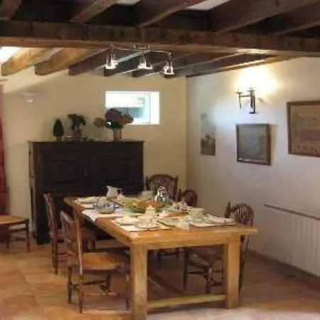 Chambres D'hotes Le Bois Gerboux Alojamento de Acomodação e Pequeno-almoço Prepotin