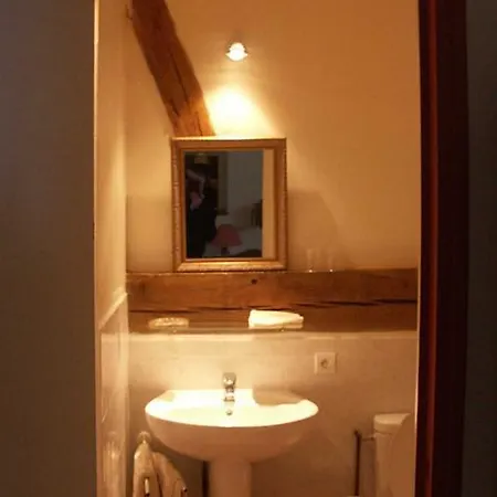 Alojamento de Acomodação e Pequeno-almoço Chambres D'hotes Le Bois Gerboux *